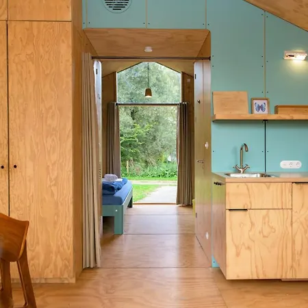 Stayokay - Nationaal Park De Biesbosch Hostel *