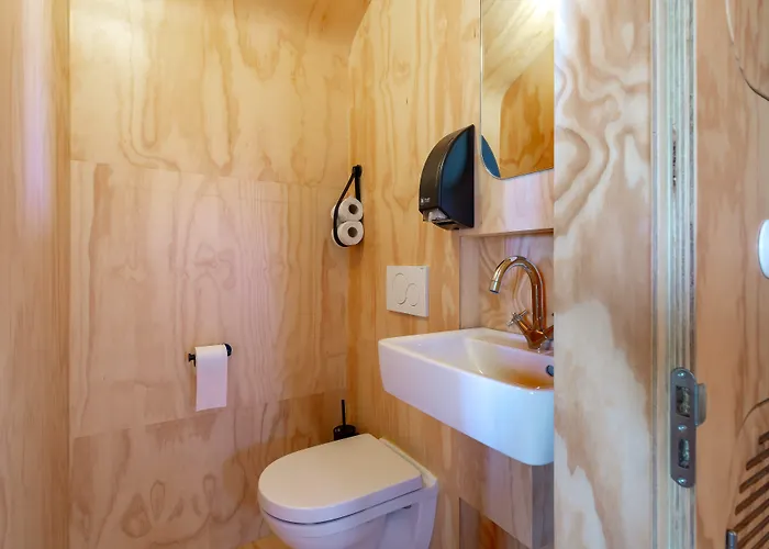 Hostel Stayokay - Nationaal Park De Biesbosch *