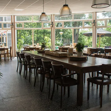 Stayokay Hostel Dordrecht - Nationaal Park De Biesbosch Hostel