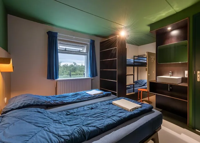 Stayokay - Nationaal Park De Biesbosch Hostel