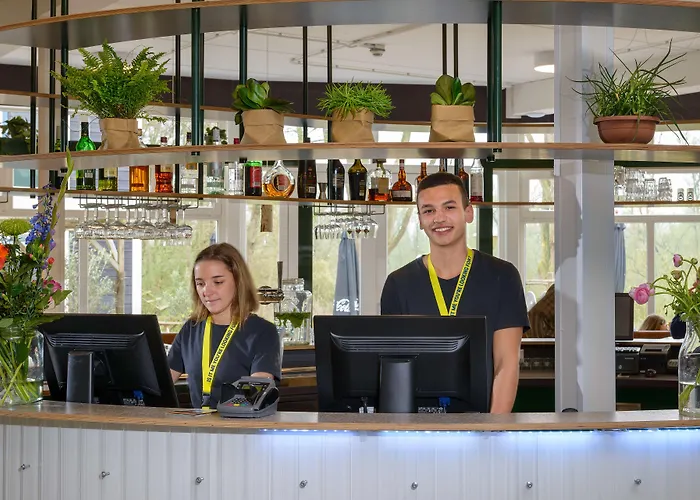 Stayokay - Nationaal Park De Biesbosch Hostel *