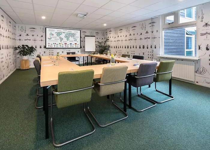 Hostel Stayokay - Nationaal Park De Biesbosch Dordrecht